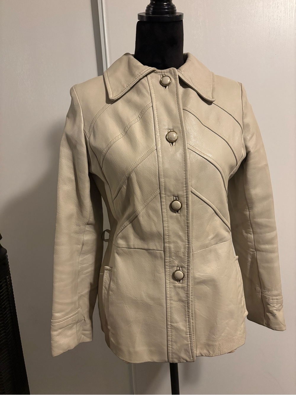 VTG Jacket Womens Small Beige 70’s Classic *Flawed* Retro Boho Chic Western Goth
